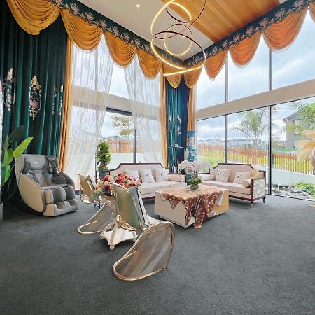 Villa Elegant Beach House In Long Bay Auckland Exterior foto